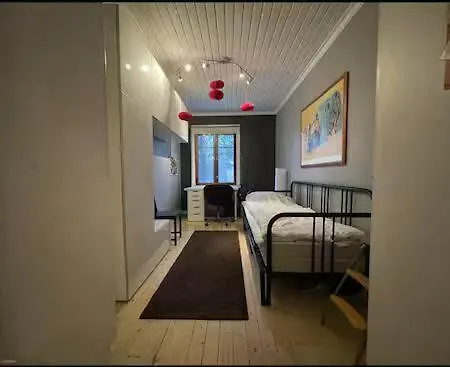 A Lovely House With A Garden In Helsinki Siltamaki