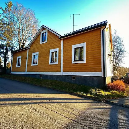 A Lovely House With A Garden In Helsinki Holiday home
