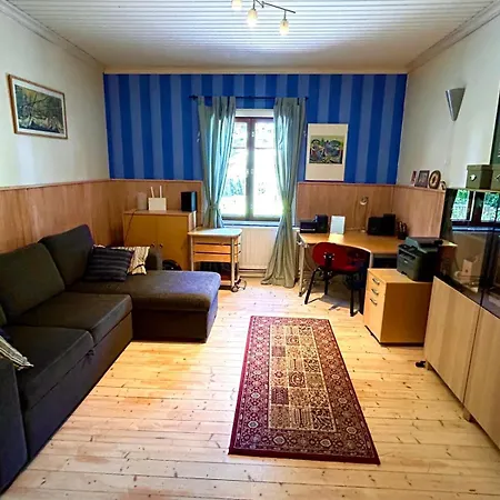 A Lovely House With A Garden In Helsinki * Siltamäki