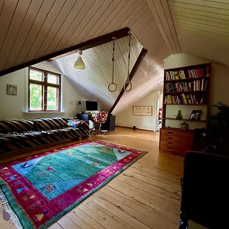 A Lovely House With A Garden In Helsinki * Siltamäki