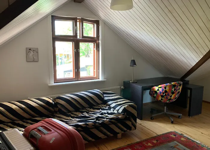 بيت للعطل A Lovely House With A Garden In Helsinki