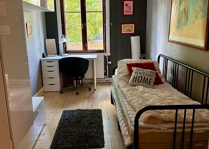 بيت للعطل A Lovely House With A Garden In Helsinki